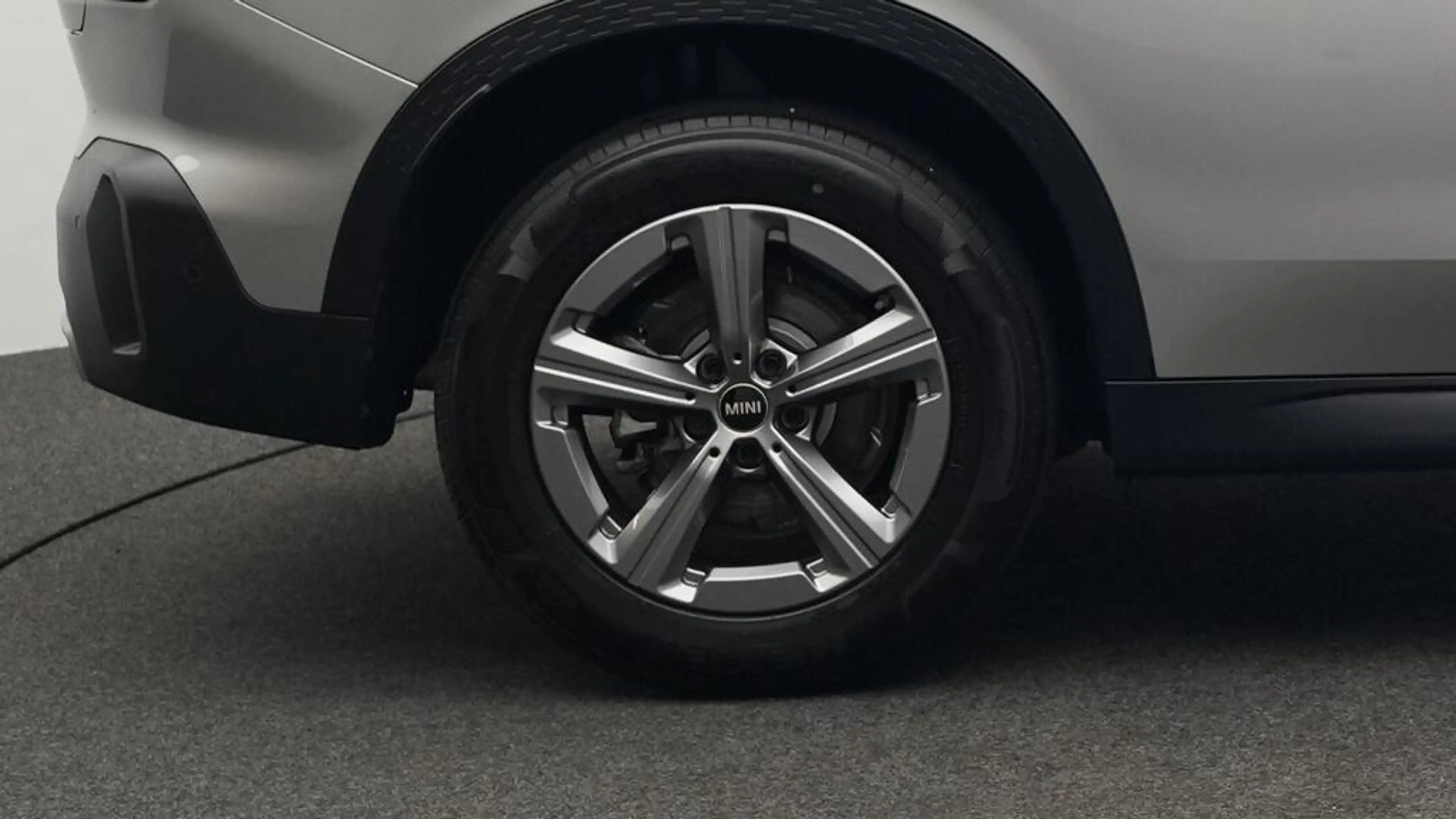 MINI Countryman C Classic Trim — photo 10
