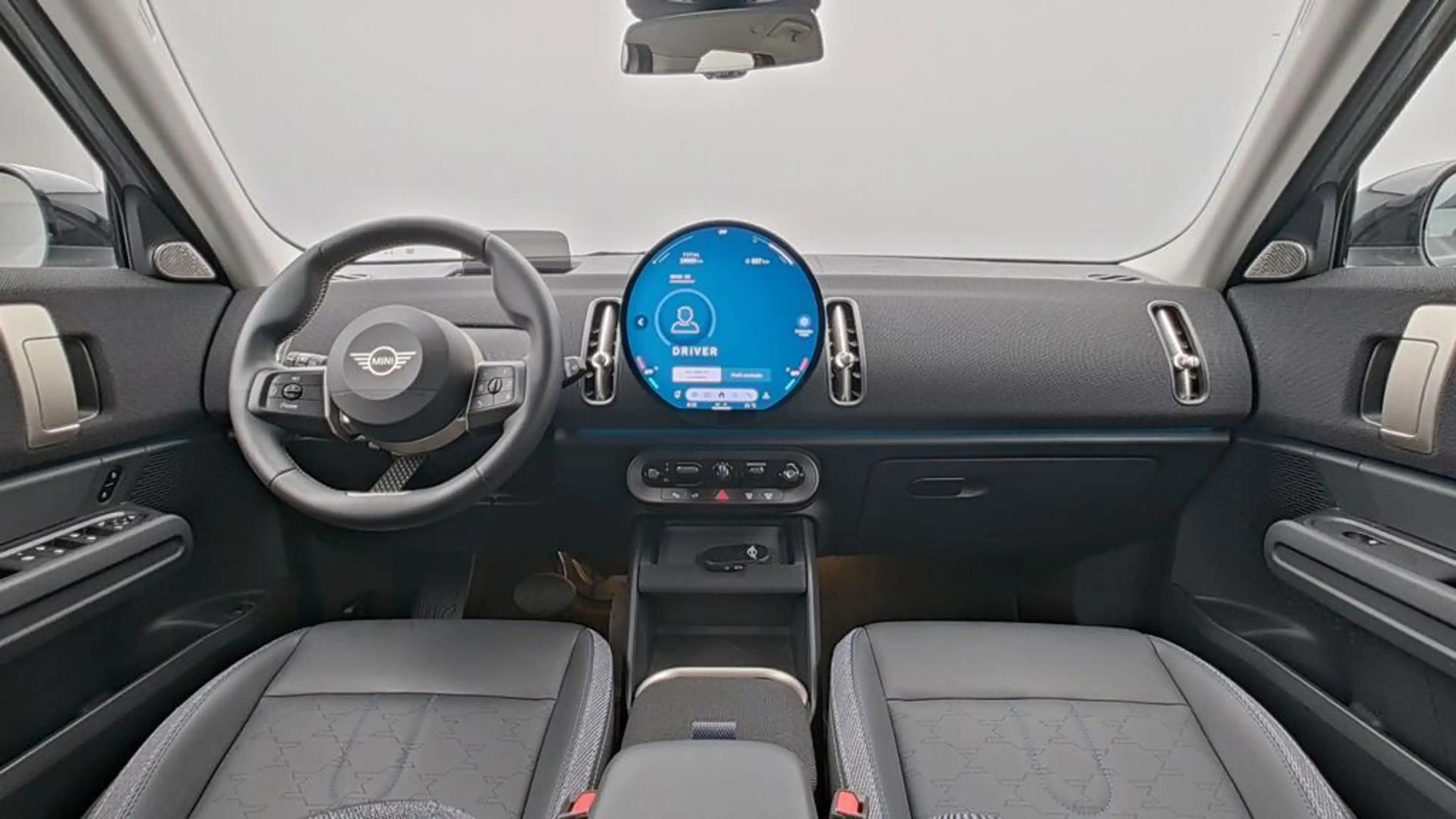 MINI Countryman C Classic Trim — photo 14
