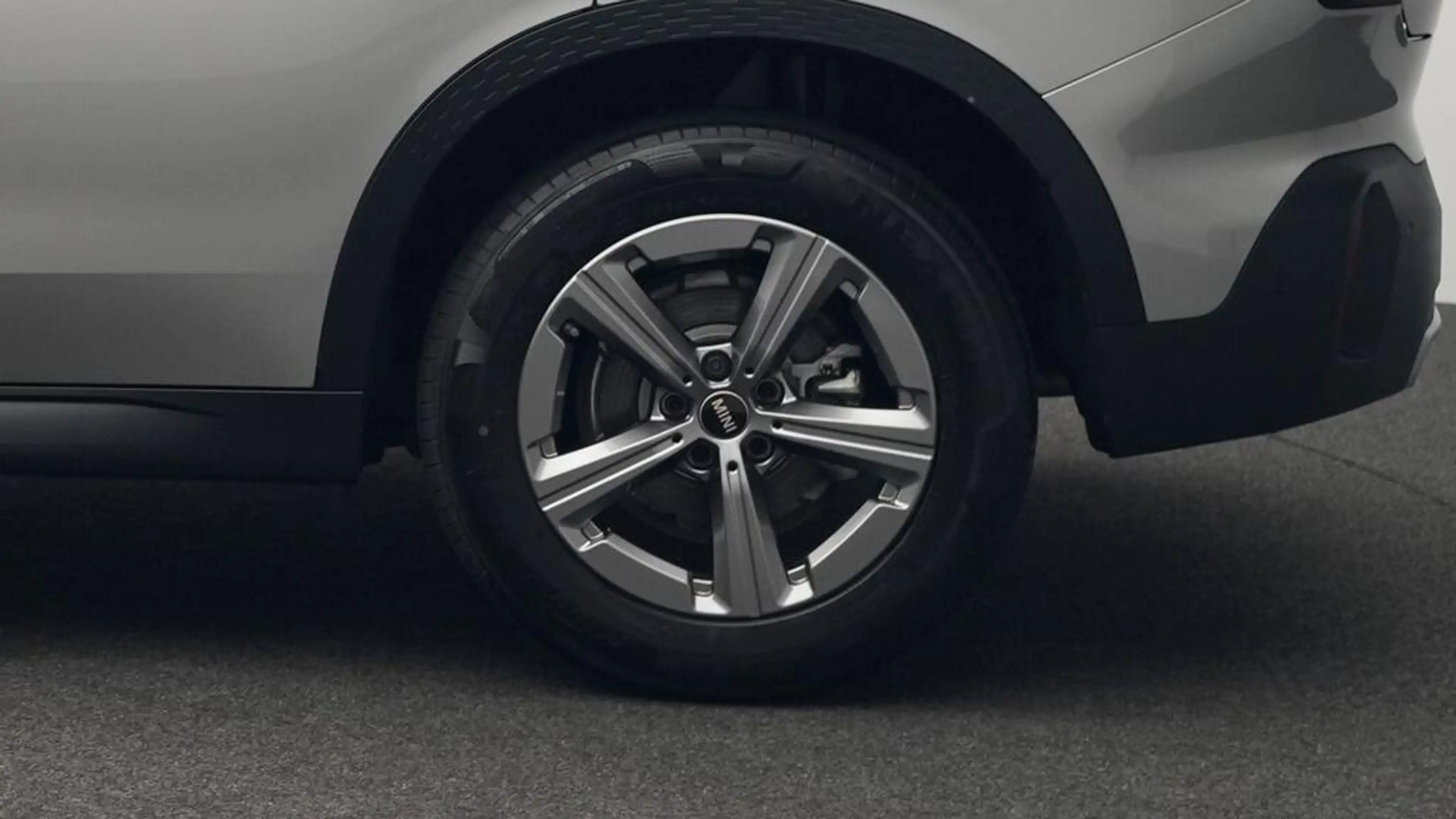 MINI Countryman C Classic Trim — photo 13