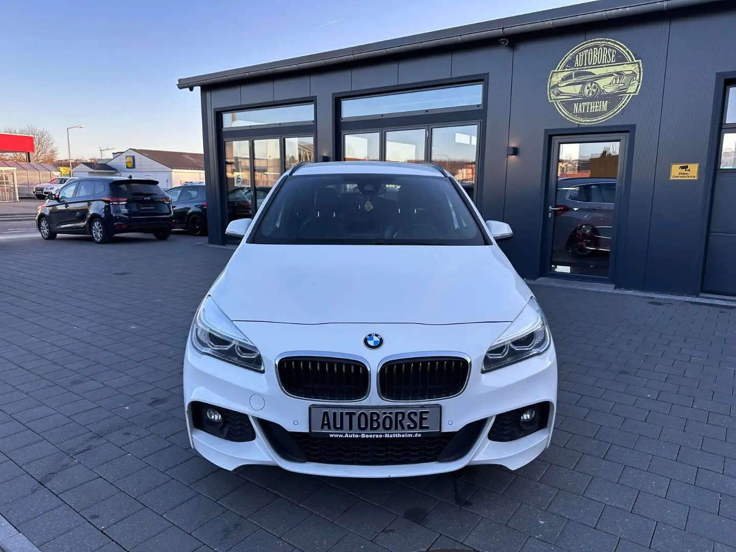 BMW 218 i M Sport Gran Tourer*7-Sitzer*8-FACH*LED* Weiß - 2