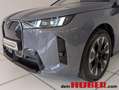 BMW iX xDrive45 Grau - thumbnail 8