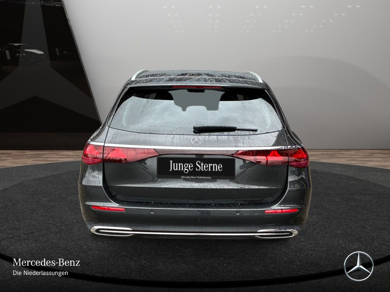 Mercedes-Benz E 220 d T Avantgarde WideScreen Distr. LED AHK PTS — photo 9