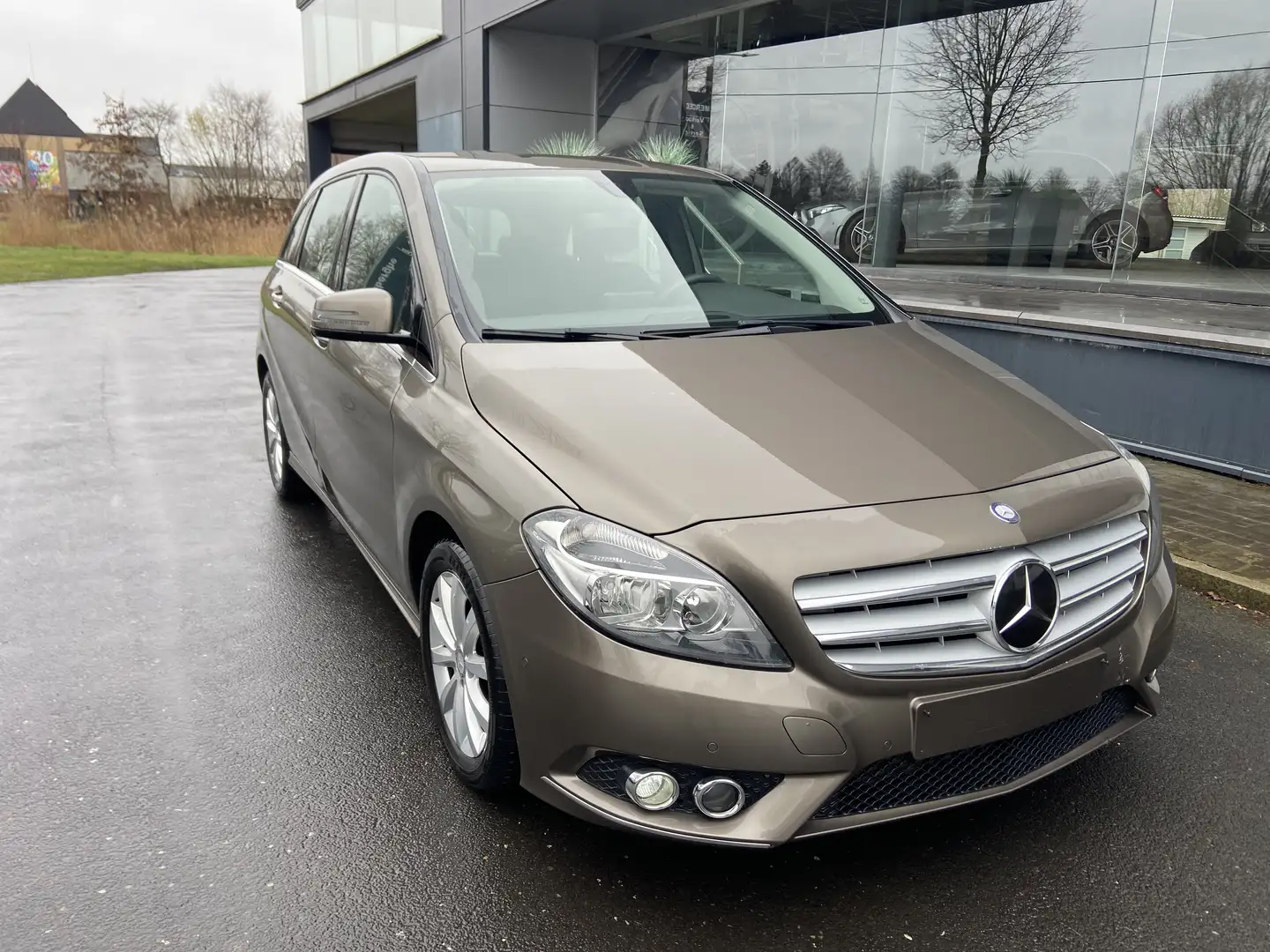 Mercedes-Benz B 180 B 180 CDI automaat Braun - 2