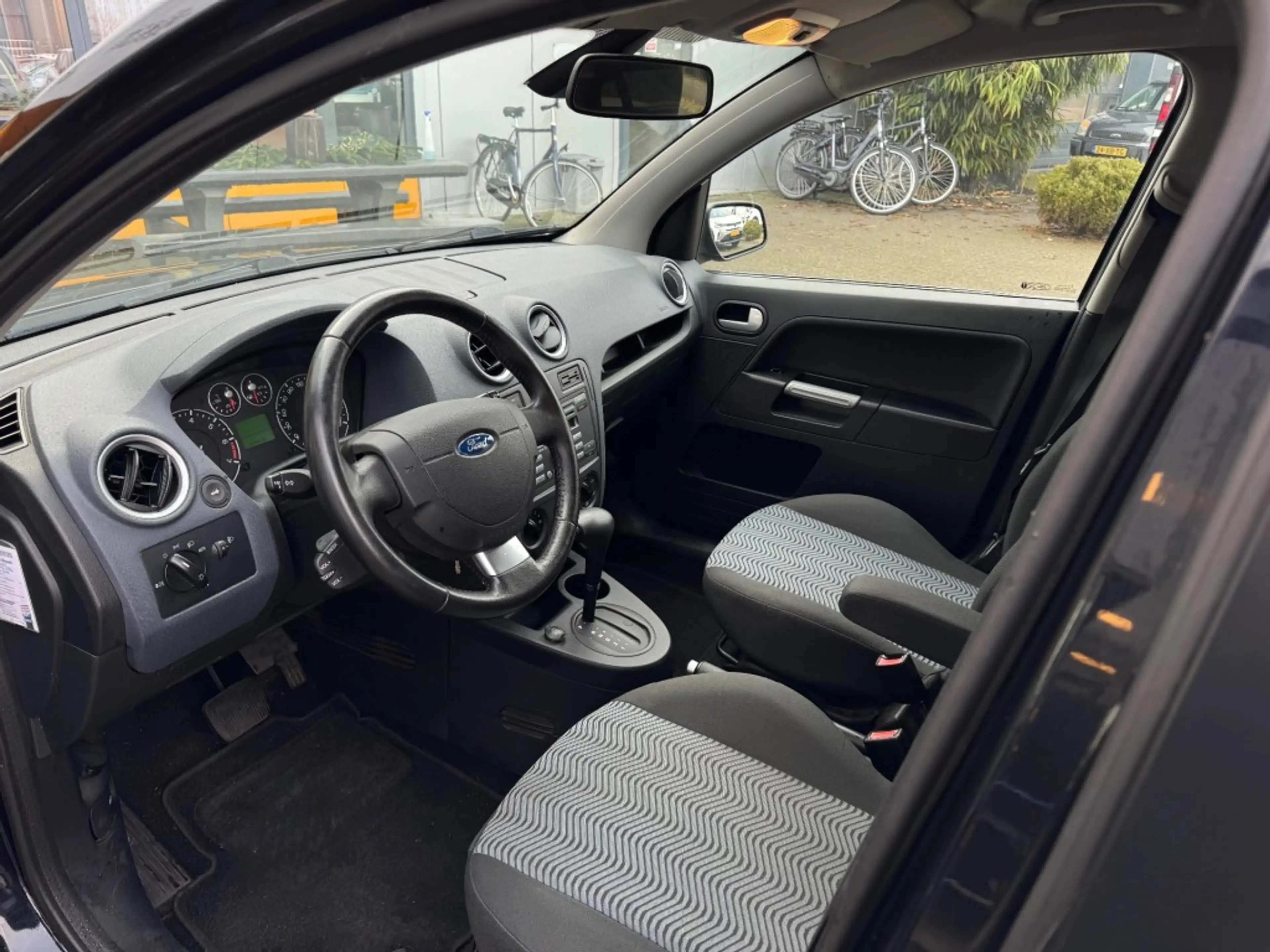 Ford Fusion 1.6-16V Futara - elec. ramen - trekhaak - all seas — photo 7