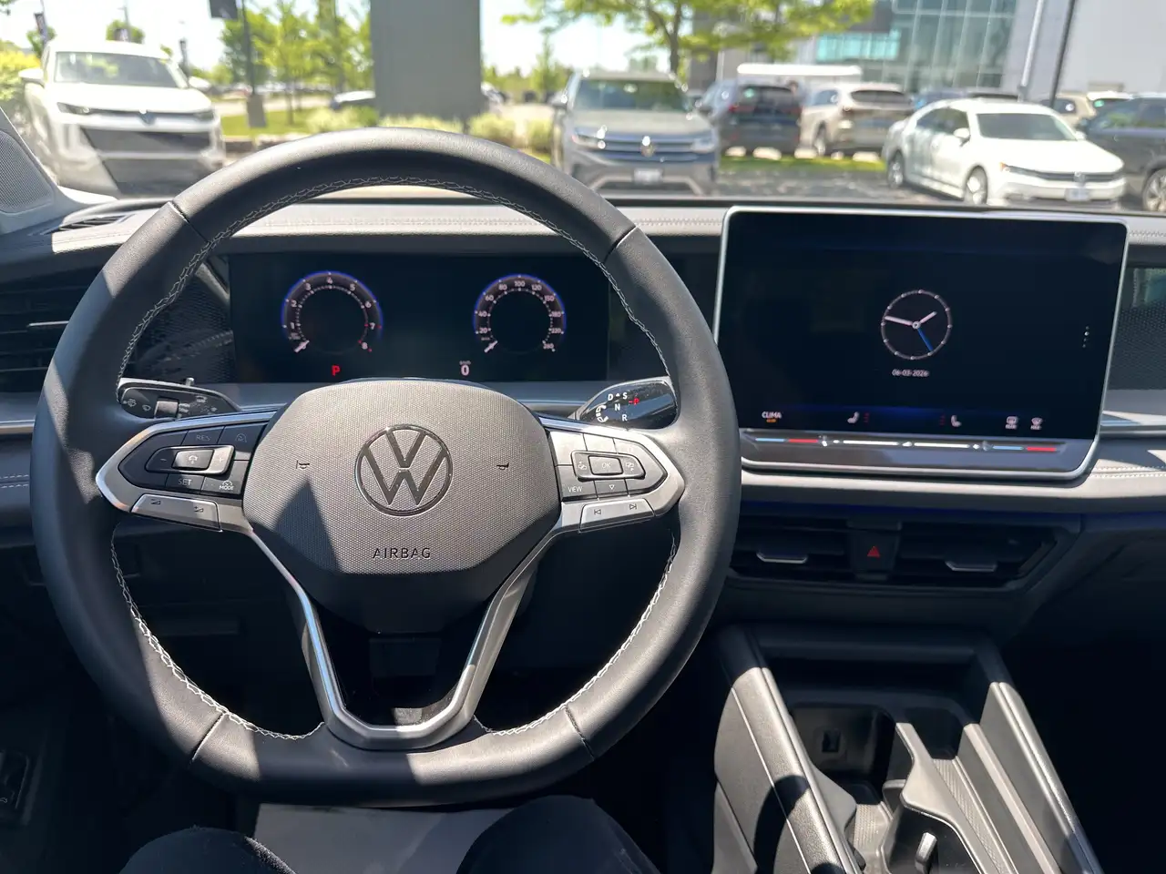 Volkswagen Tiguan снимка Volkswagen Tiguan