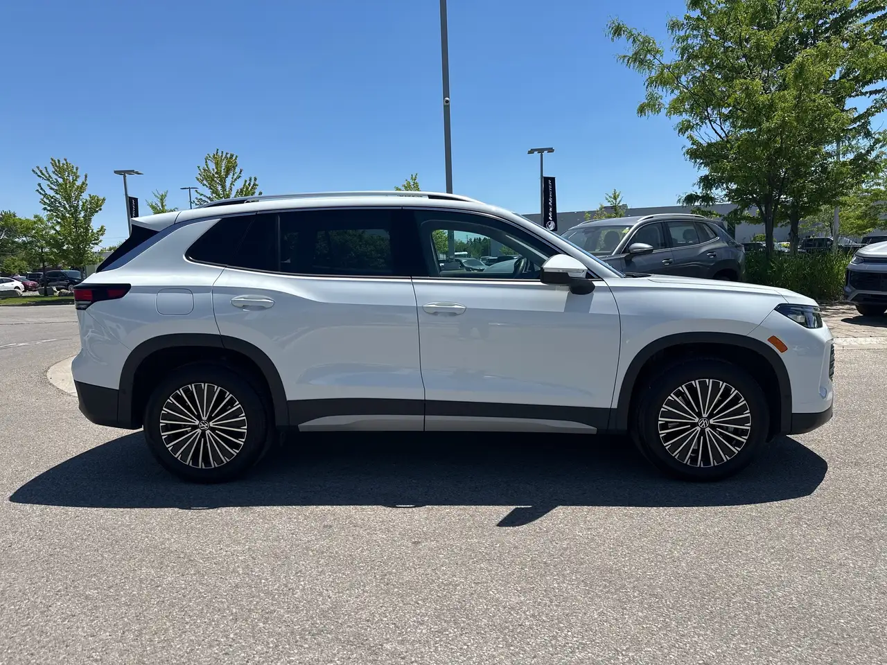 Volkswagen Tiguan снимка Volkswagen Tiguan