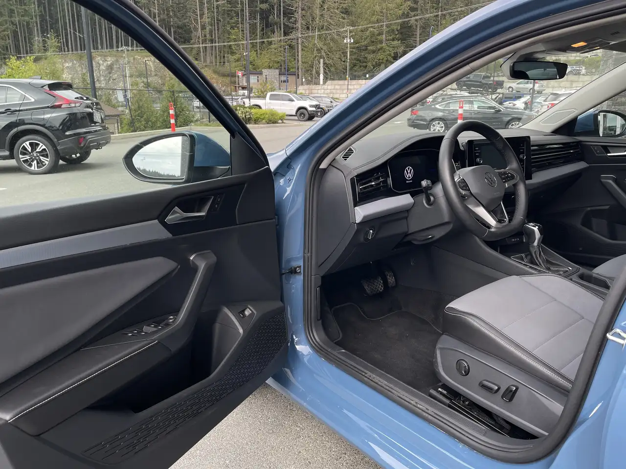 Volkswagen Jetta снимка Volkswagen Jetta