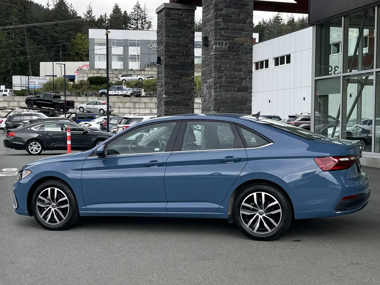 Volkswagen Jetta снимка Volkswagen Jetta
