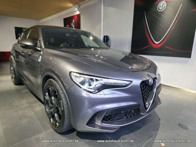 Alfa Romeo Stelvio Quadrifoglio Q4 510PS