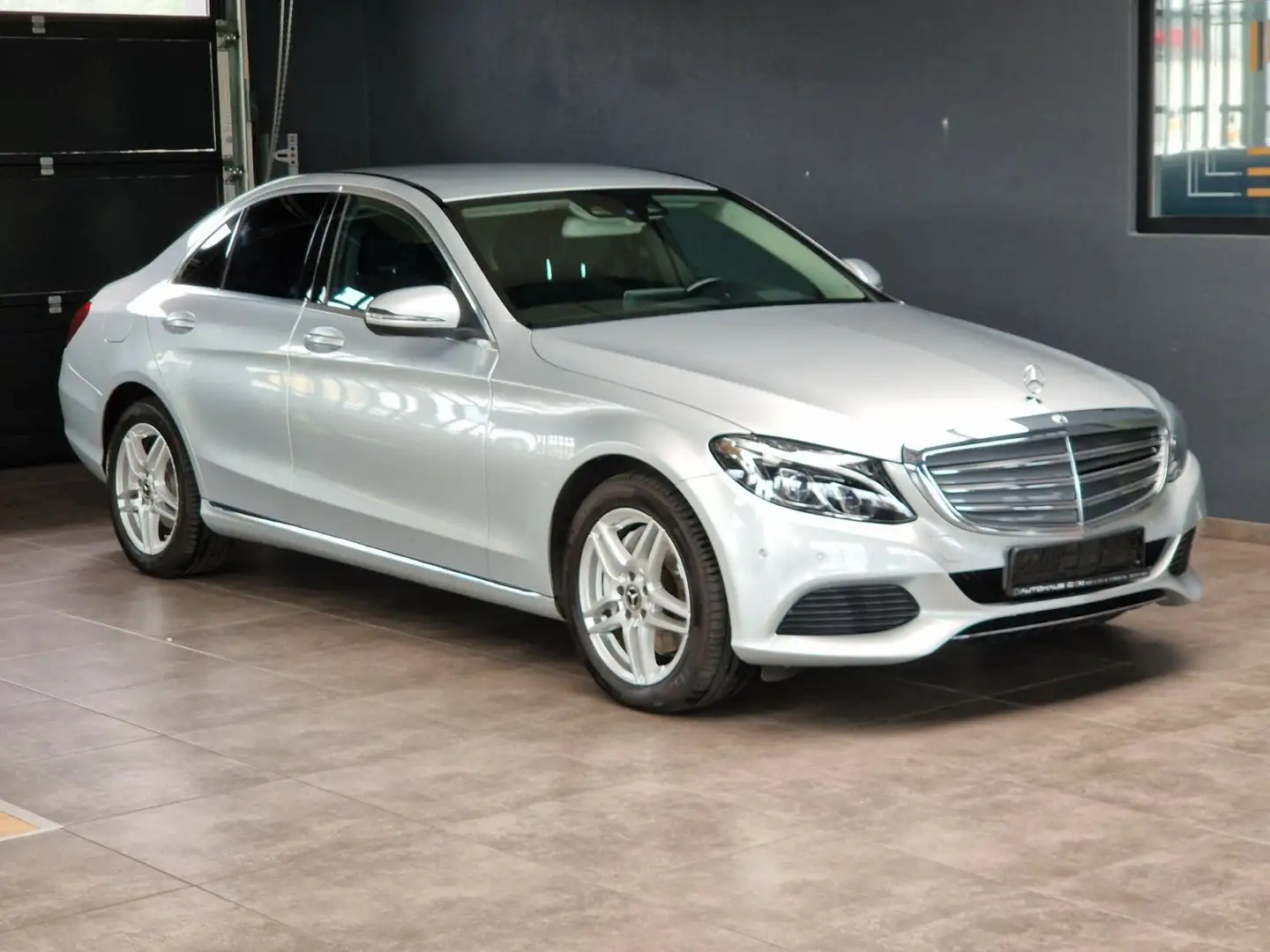 Mercedes-Benz C 250 d BlueTec Exclusive*HUD*Kamera* Silber - 1