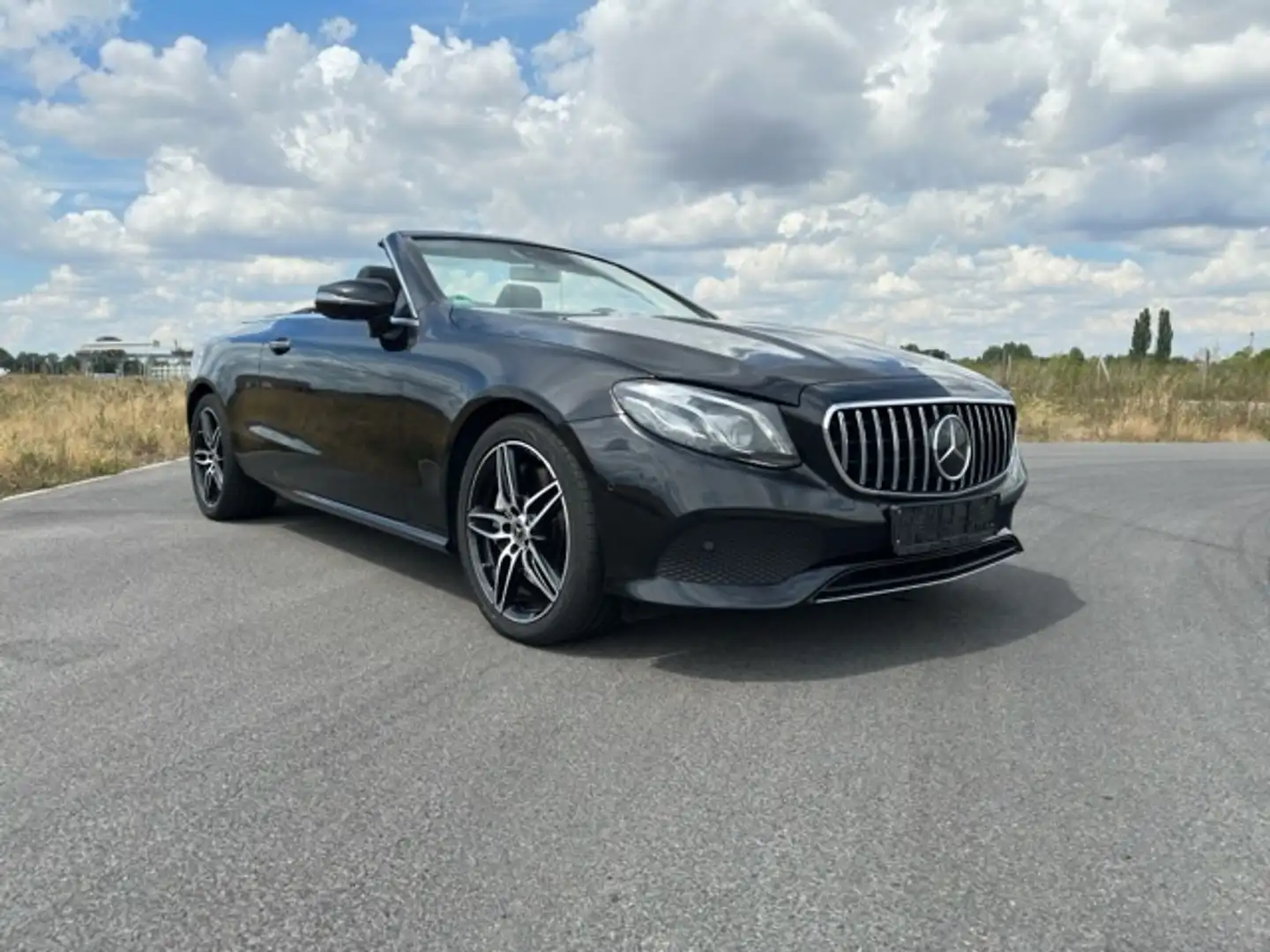 Mercedes-Benz E 400 E 400 4M Cabrio *JS Garantie* VOLL VOLL VOLL! Fekete - 2