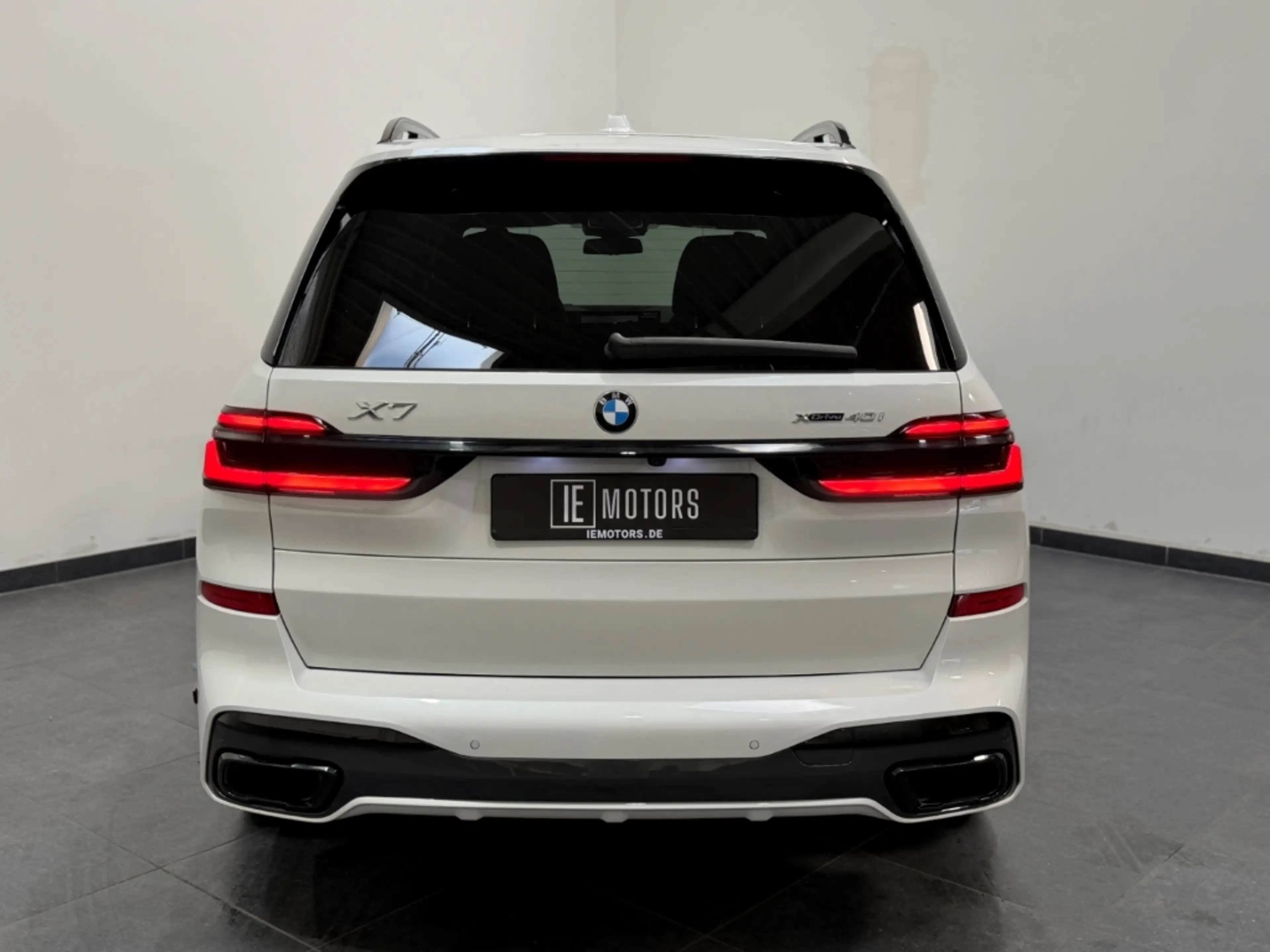 BMW X7 xDrive 40 i M Sport/SKYLOUNGE/AHK/HUD/360/STHZ — photo 6