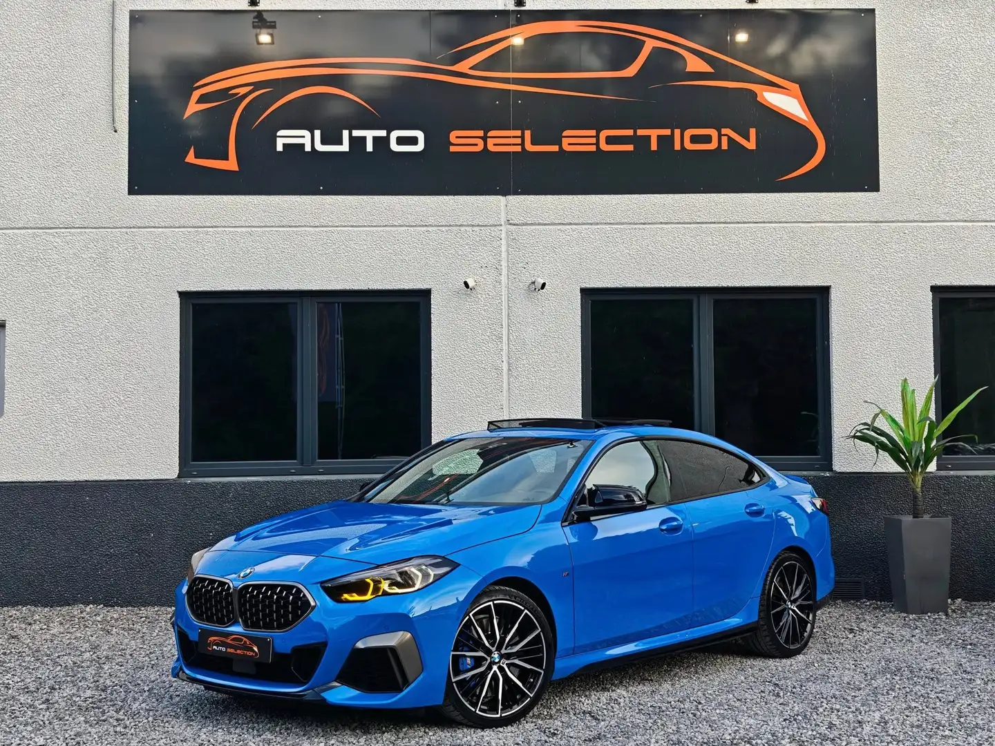 BMW 235 Gran Coupé M235iXAS TOIT PANO | HARMAN KARDON | Bleu - 1