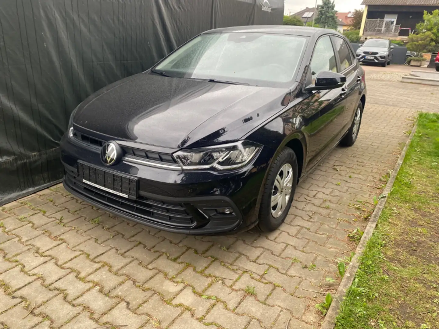 Volkswagen Polo Polo 1.0 MPi Schwarz - 1