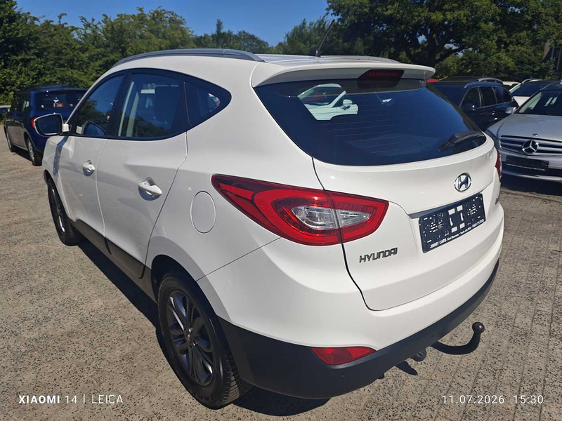 Hyundai iX35 1.6 2WD Fifa World Cup Edition — photo 4