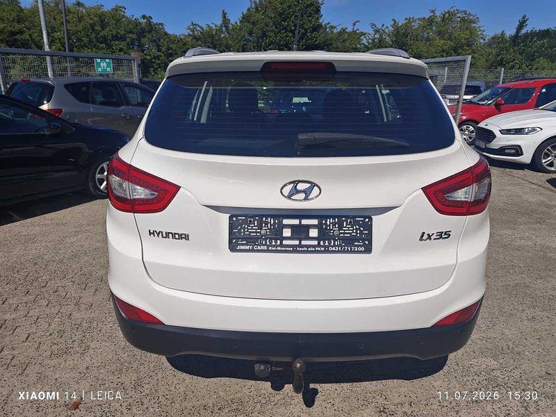 Hyundai iX35 1.6 2WD Fifa World Cup Edition — photo 7