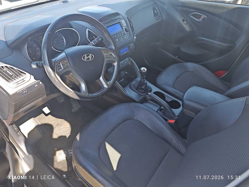Hyundai iX35 1.6 2WD Fifa World Cup Edition — photo 11