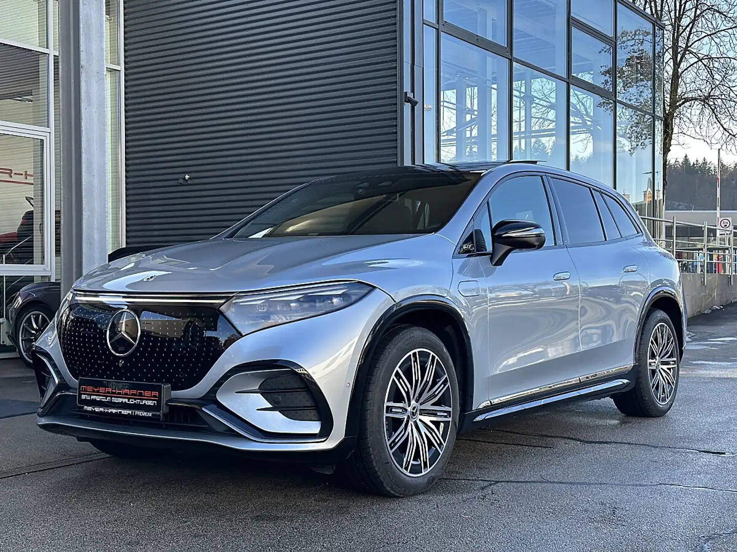 Mercedes-Benz EQS 450 4Matic AMG-Line Aut. Silber - 2