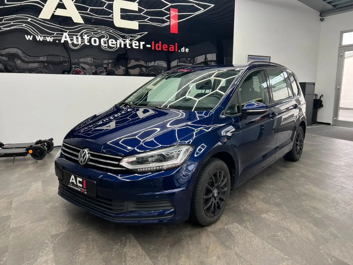 Volkswagen Touran Comfl. BMT/Sta-St.,AHK,SHA,LED, SH, ACC Blau - 1