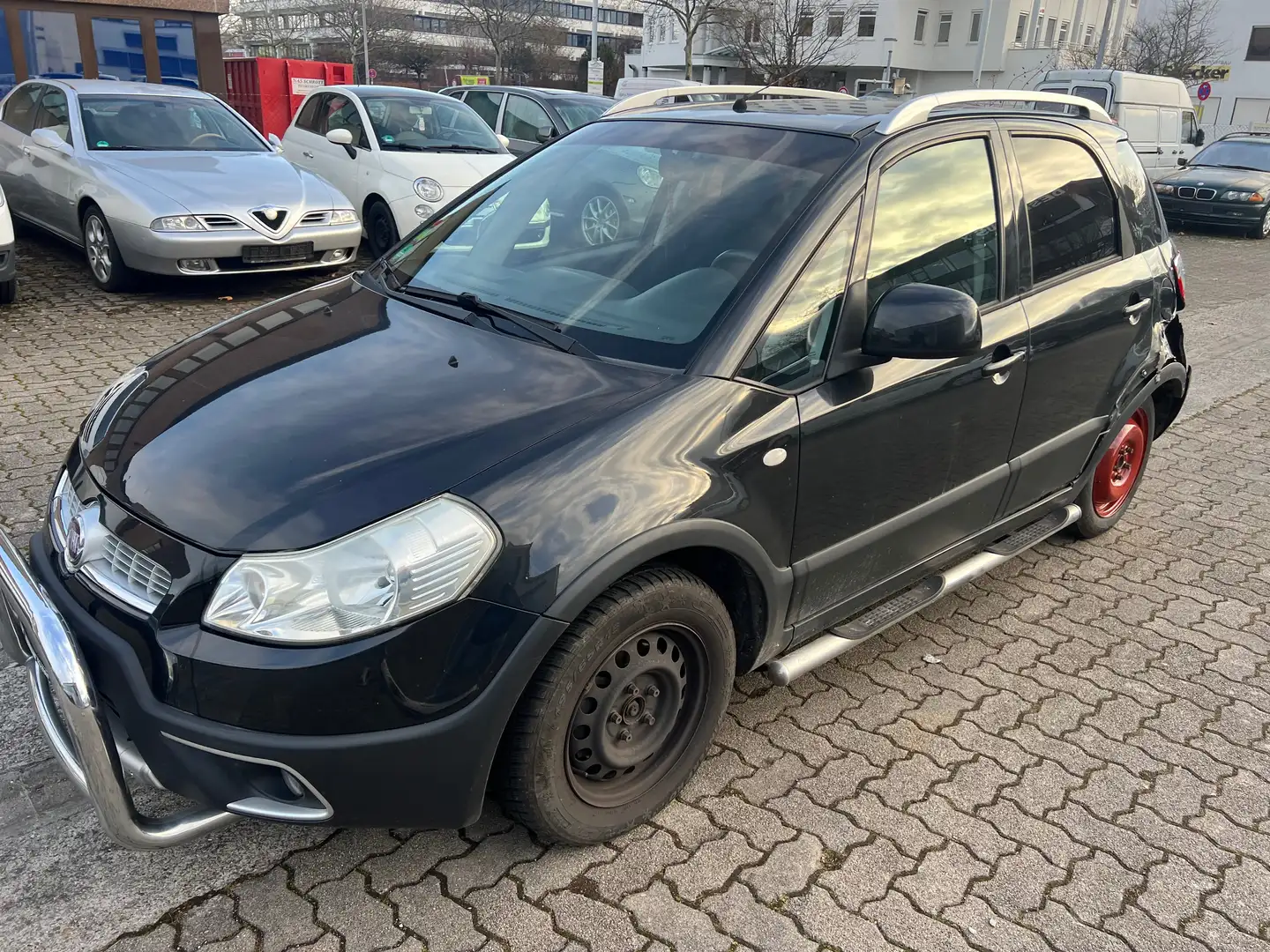 Fiat Sedici 1.6 16V Emotion Schwarz - 2