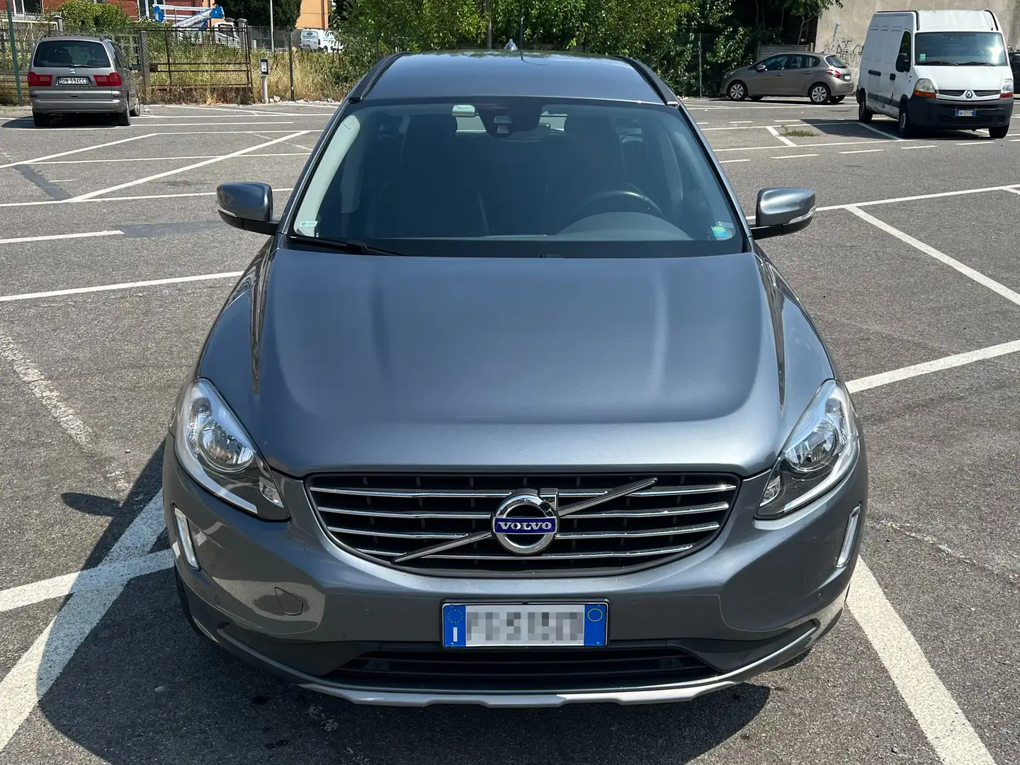 Volvo XC60 XC60 I 2014 2.0 D3 Momentum 150cv Grigio - 2