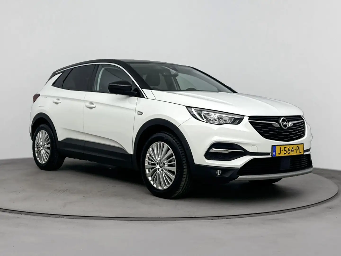 Opel Grandland X 130 pk Automaat Innovation | 1ste eigenaar | Winte Blanc - 2