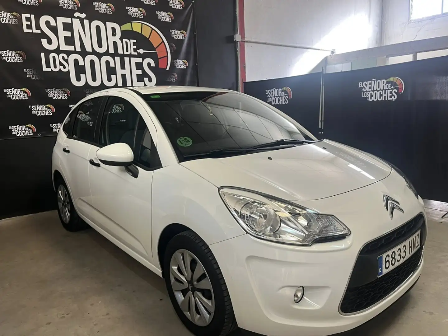 Citroen C3 1.2VTi Tonic Weiß - 2