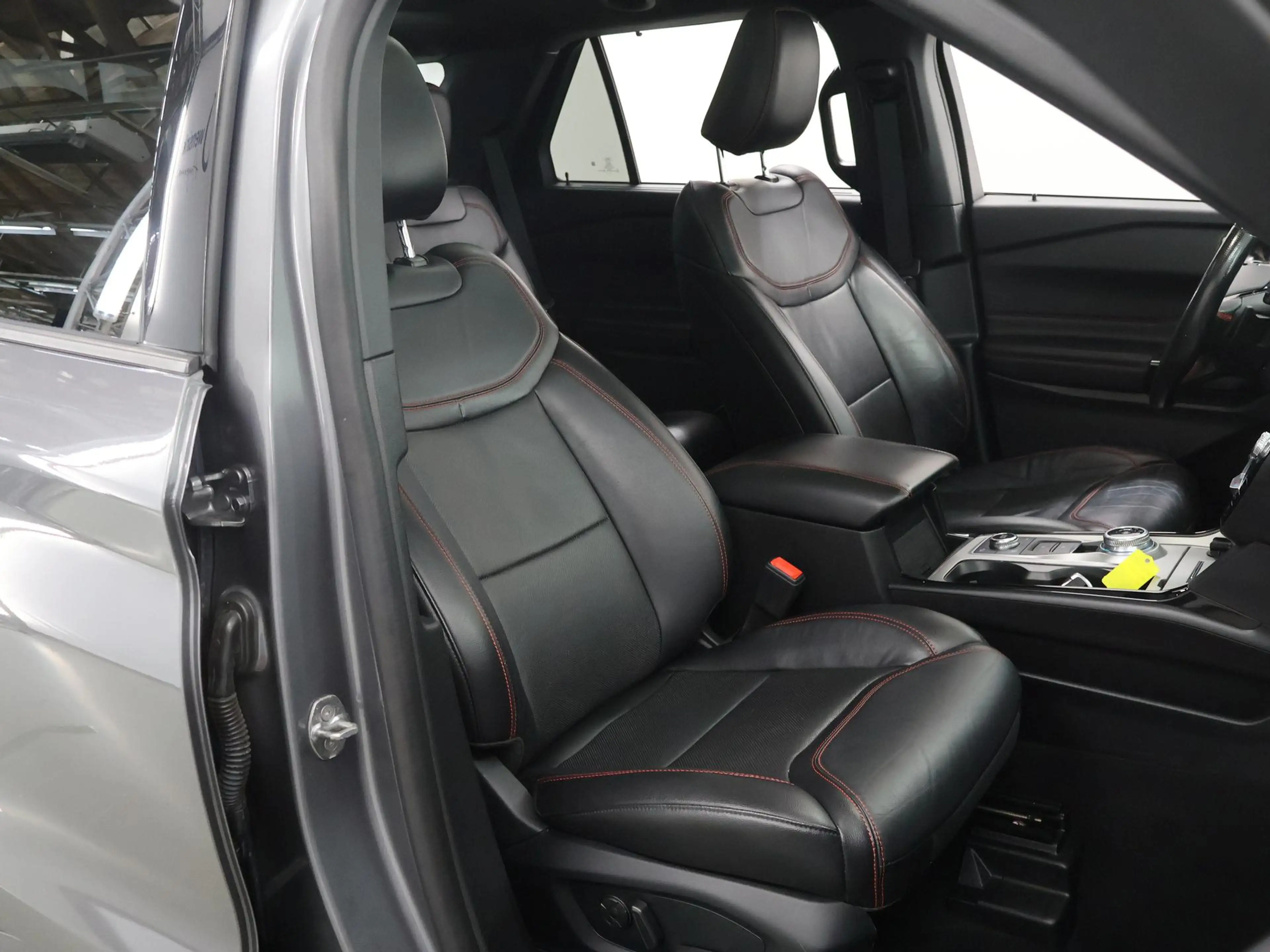 Ford Explorer 3.0 V6 EcoBoost PHEV ST-Line 7 Persoons | Panorama — photo 11