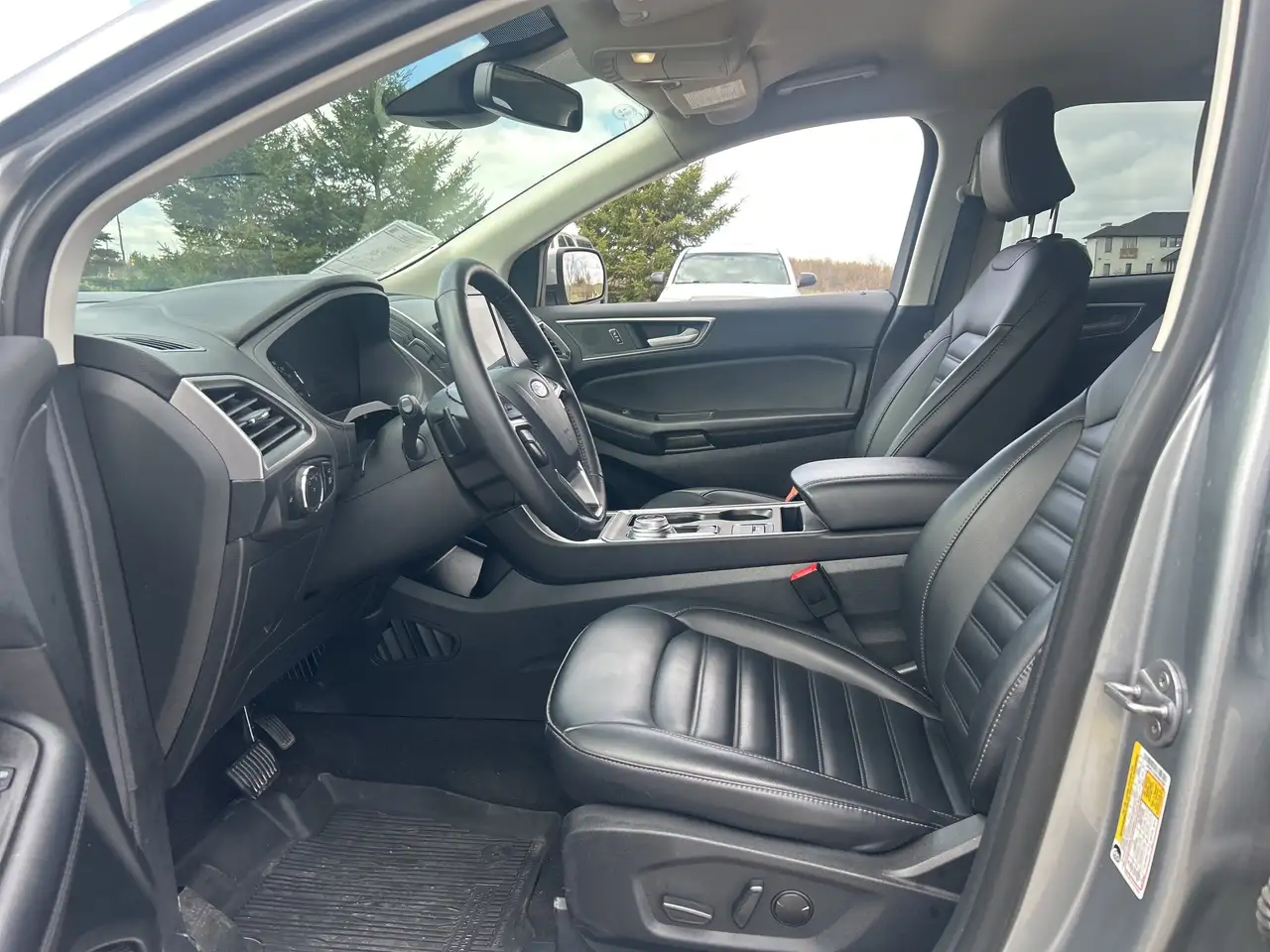 Ford Edge снимка Ford Edge