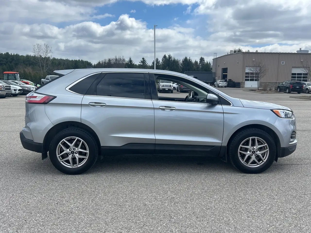 Ford Edge снимка Ford Edge
