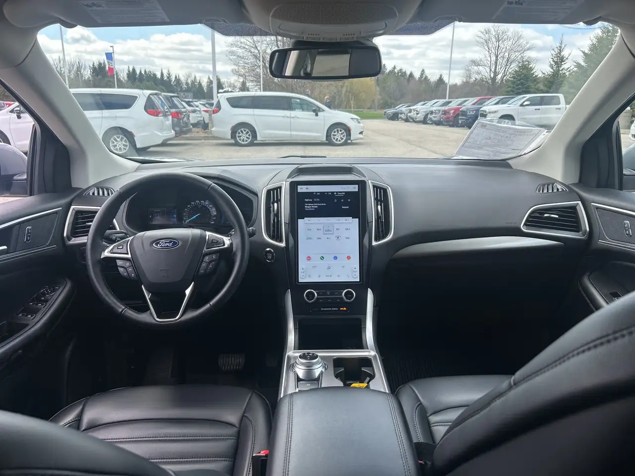 Ford Edge снимка Ford Edge