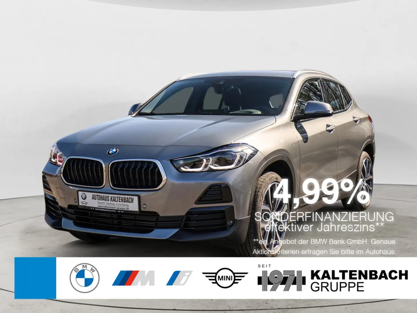 BMW X2 xDrive20d Advantage Plus PANO AHK HUD ACC Grau - 1