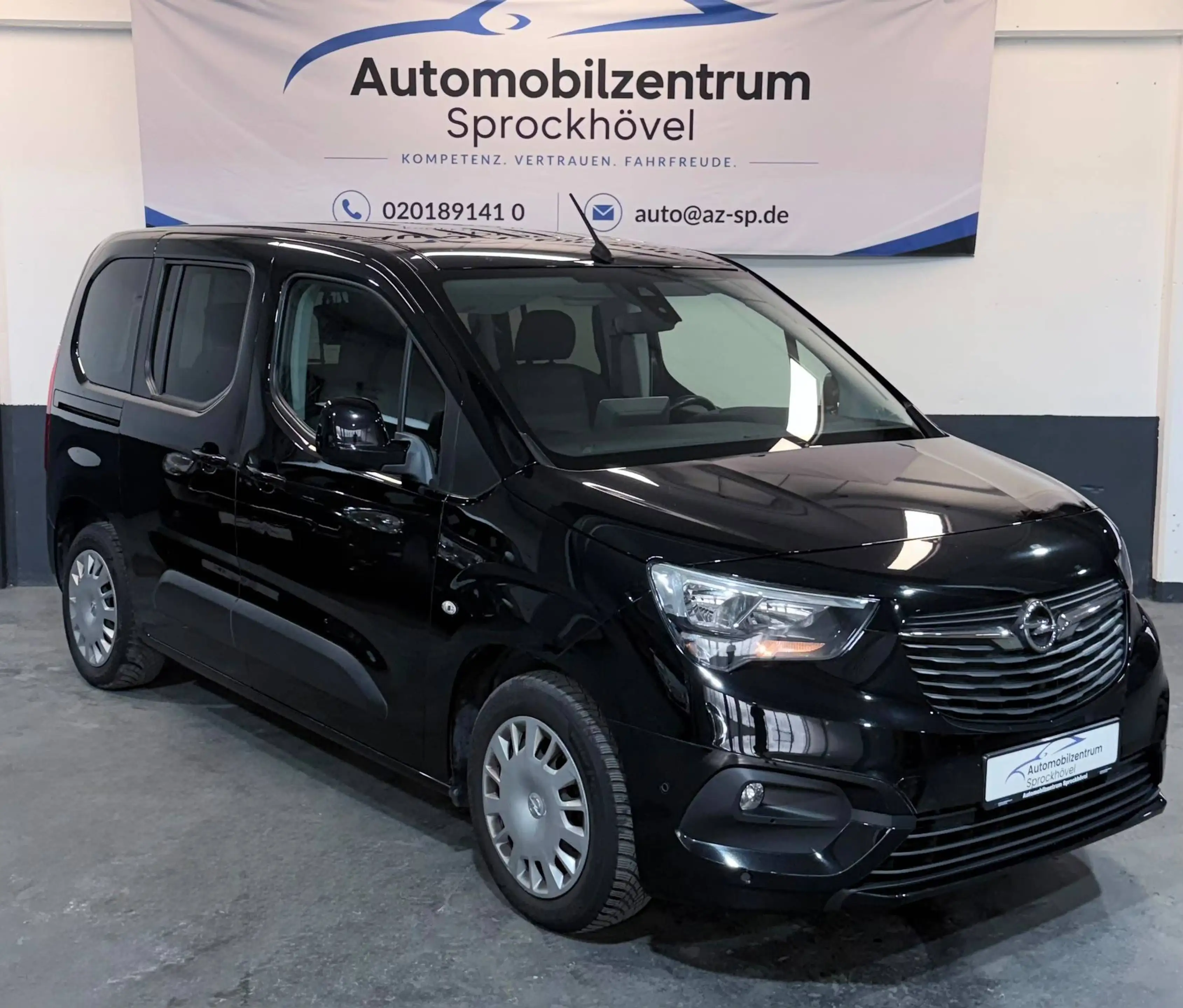 Opel Combo Life Rückfahrkamera/Assistenz-Pakete/Zahnriemen Neu — photo 2