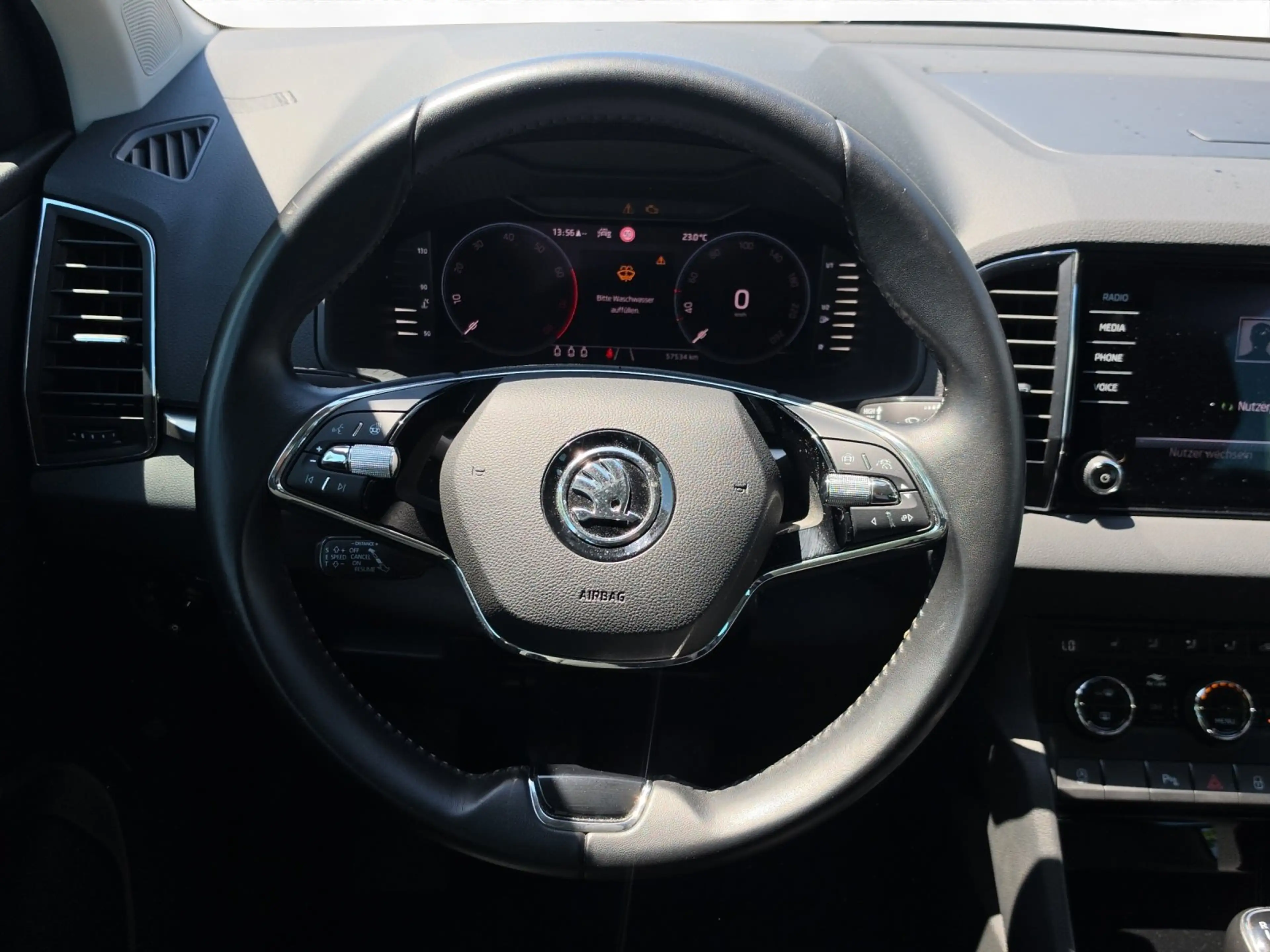 Skoda Karoq 1.0 TSI TOUR | NAVI | LED | ACC | — photo 9