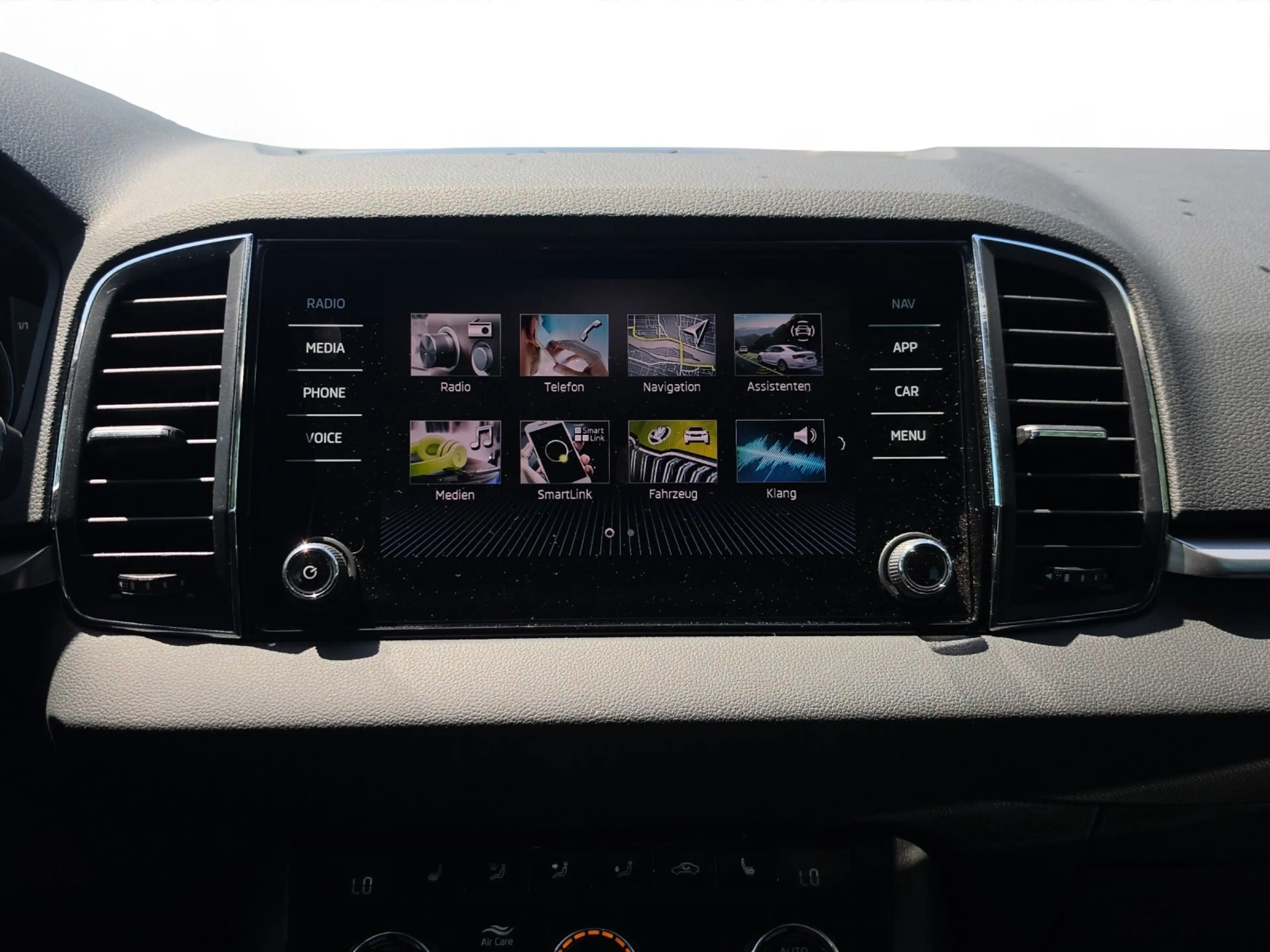 Skoda Karoq 1.0 TSI TOUR | NAVI | LED | ACC | — photo 14
