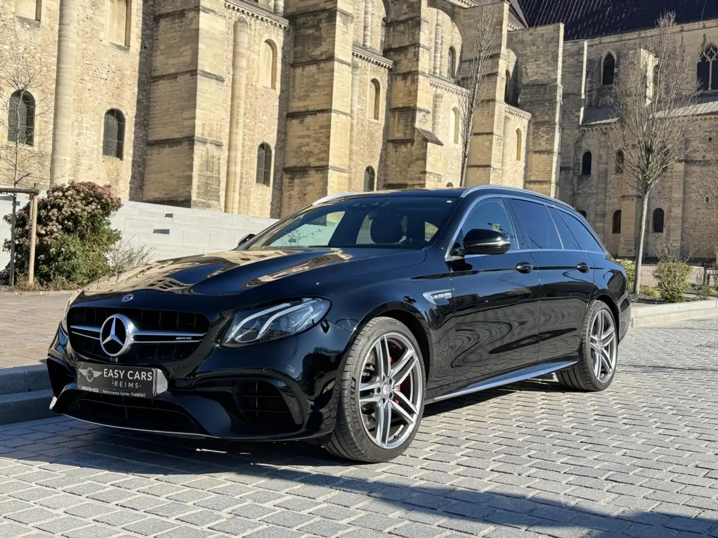 Mercedes-Benz E 63 S - 1ère Main Malus Inclus - BVA 9G-Tronic AMG - BM 213 AMG 4-Matic + Schwarz - 1