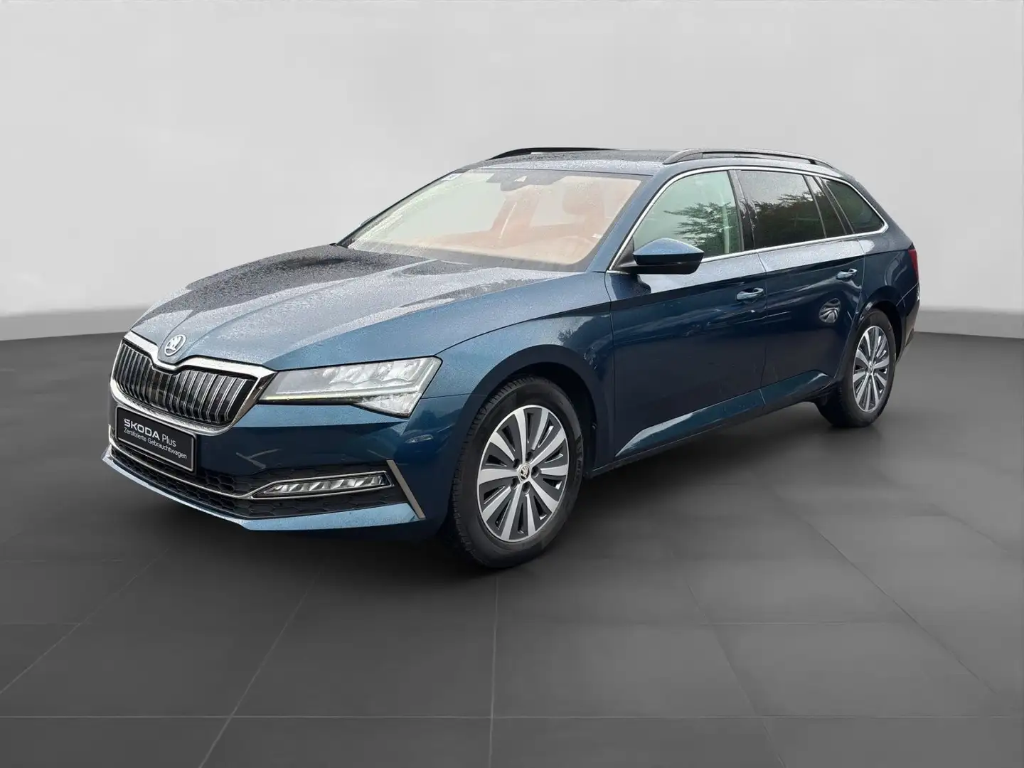 Skoda Superb Combi iV AMBITION NAVI ASSIST AHK Bleu - 2