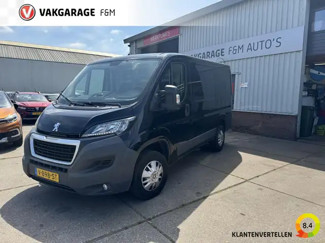 Peugeot Boxer 330 2.0 BlueHDI L1H1 Premium Pack