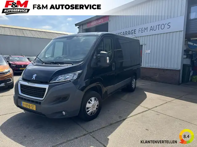 Peugeot Boxer 330 2.0 BlueHDI L1H1 Premium Pack