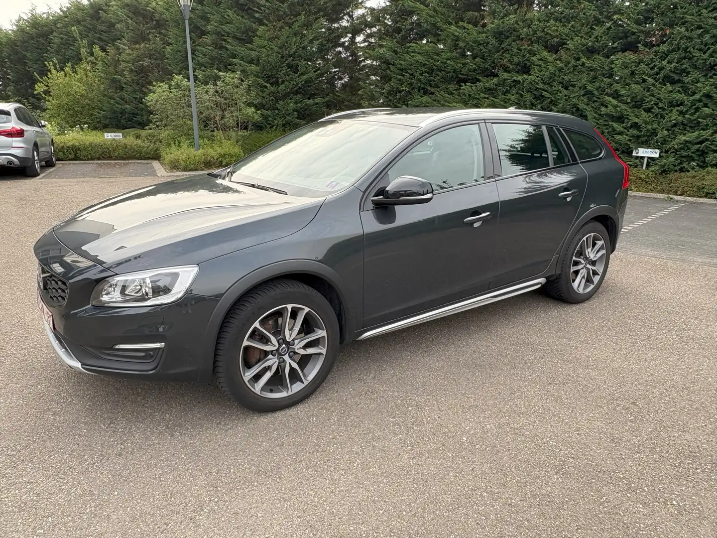 Volvo V60 Cross Country V60 Cross Country D4 AWD Geartronic Summum Gris - 1