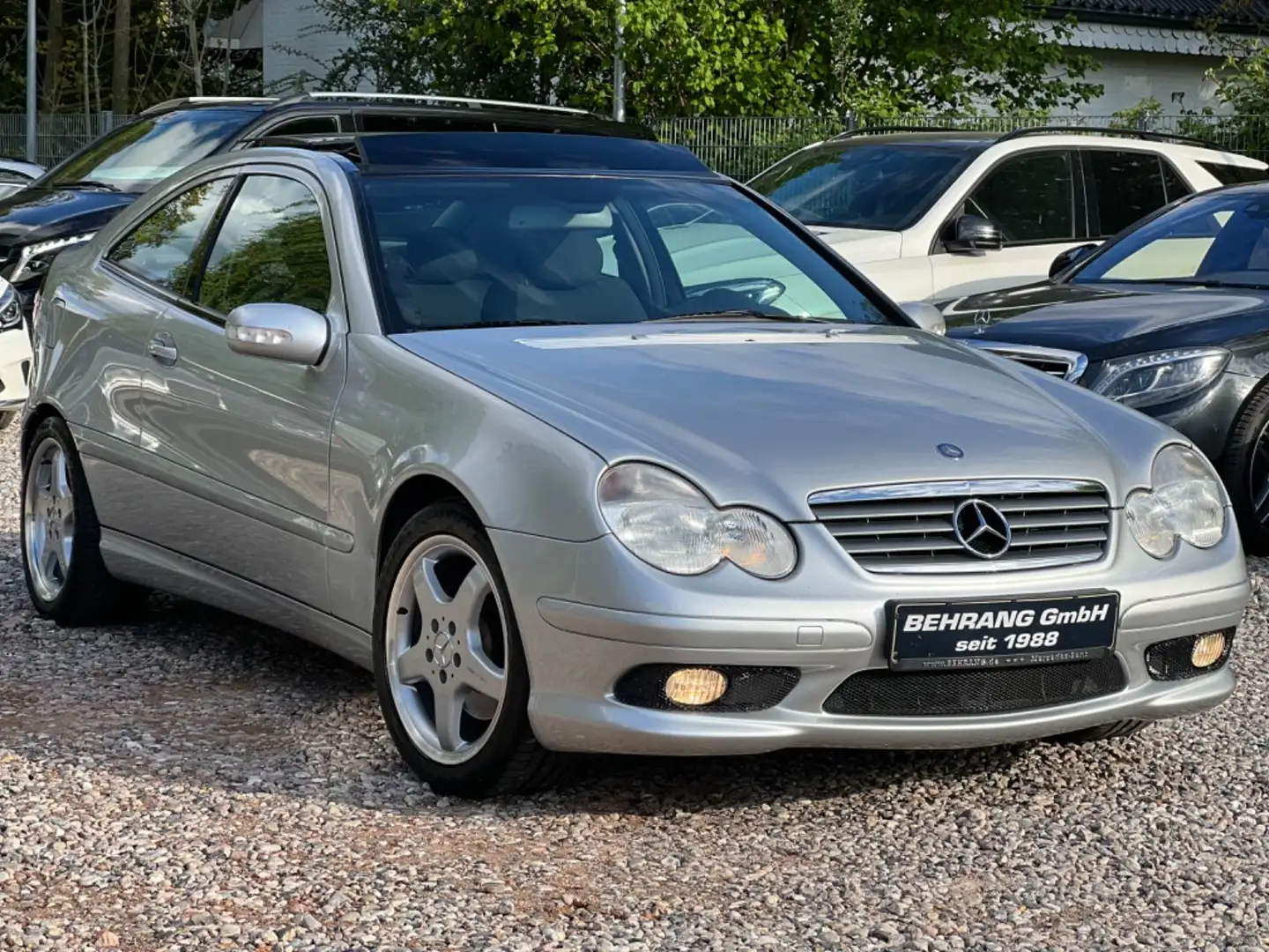 Mercedes-Benz C 230 C230K AMG SPORTCOUPÉ *PANORAMA*AUTOMATIK* Plateado - 1
