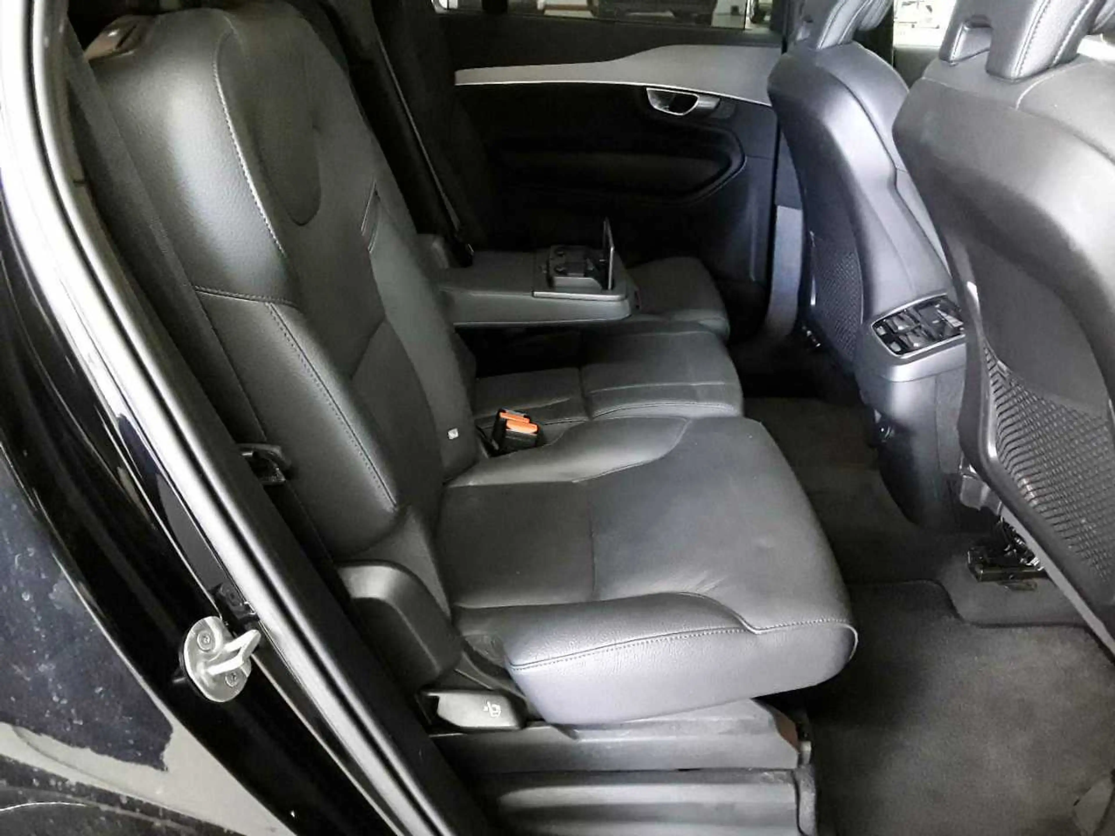Volvo XC90 XC90 B5 D AWD Ultimate Dark 7 Si. LEDER — photo 14