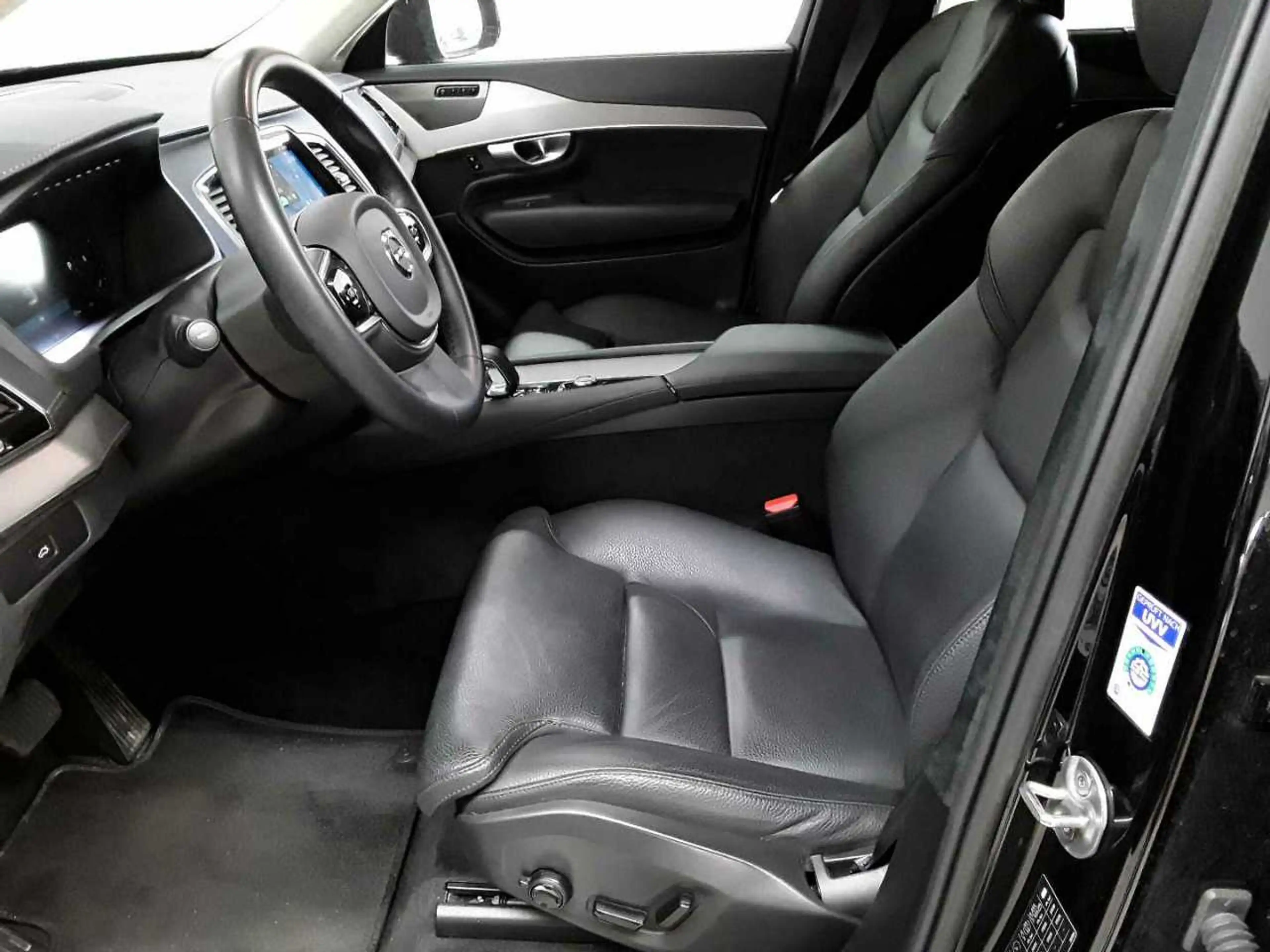 Volvo XC90 XC90 B5 D AWD Ultimate Dark 7 Si. LEDER — photo 7