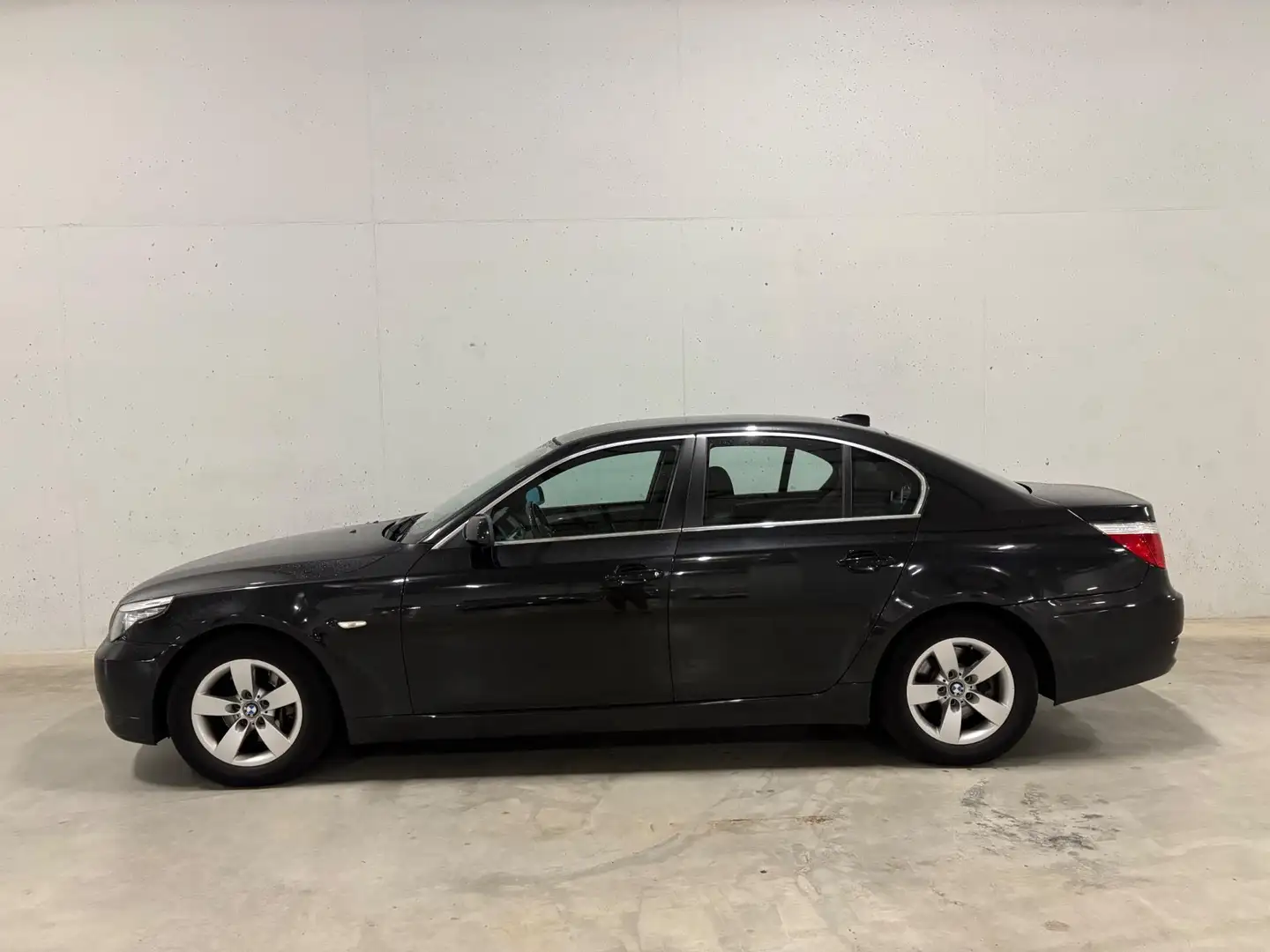 BMW 525 5-serie 525i Executive Leer Automaat Navi Noir - 2