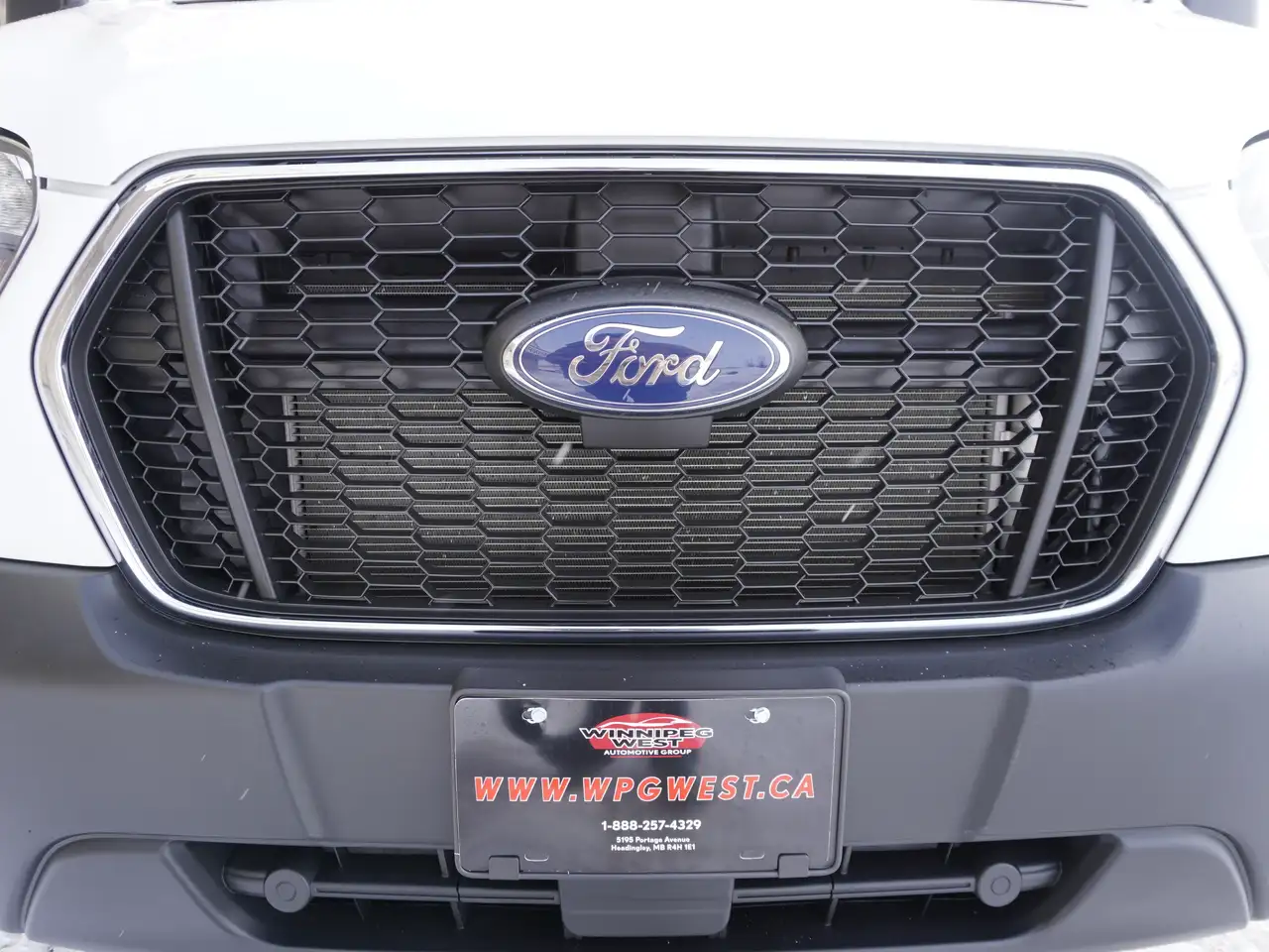 Ford Transit Cargo Van снимка Ford Transit Cargo Van