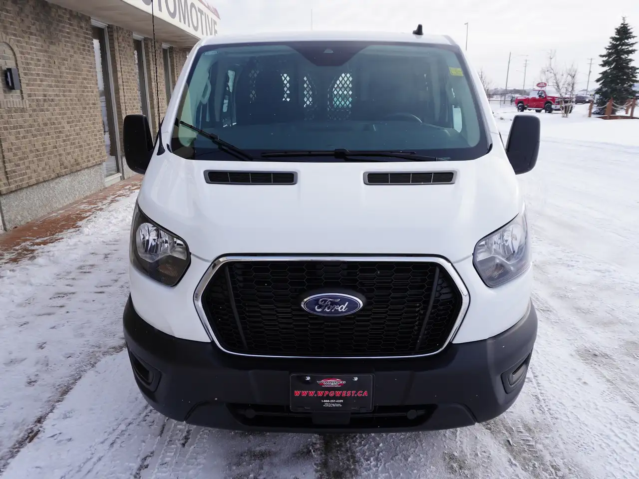 Ford Transit Cargo Van снимка Ford Transit Cargo Van