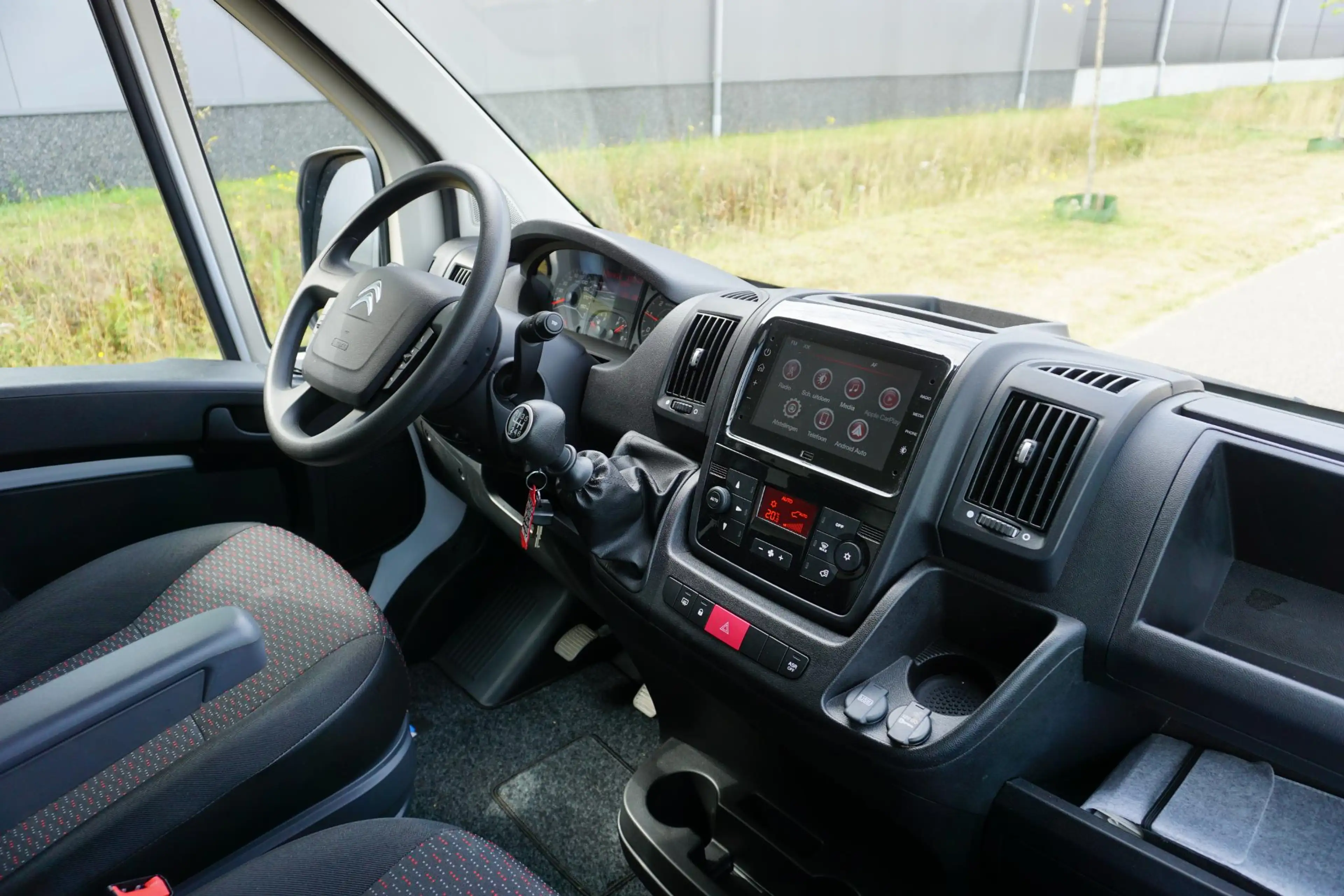Citroen Jumper 2.2 BlueHDi 140 L3H2 3.5t in Topstaat |BPM vrij |P — photo 7