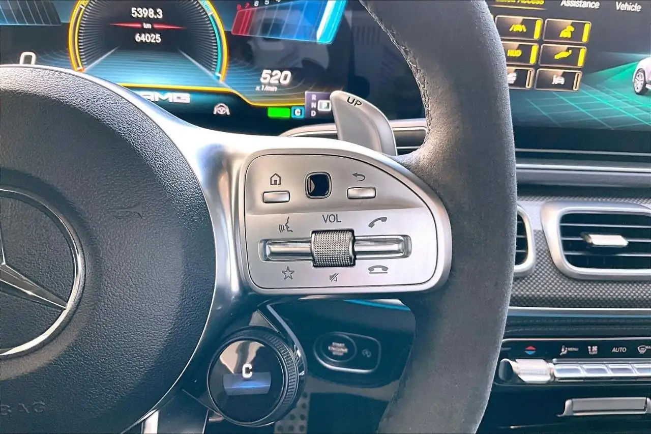 Mercedes-Benz GLE снимка Mercedes-Benz GLE