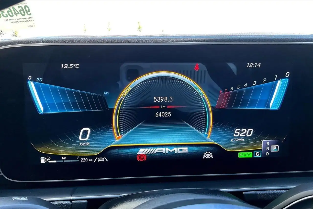 Mercedes-Benz GLE снимка Mercedes-Benz GLE