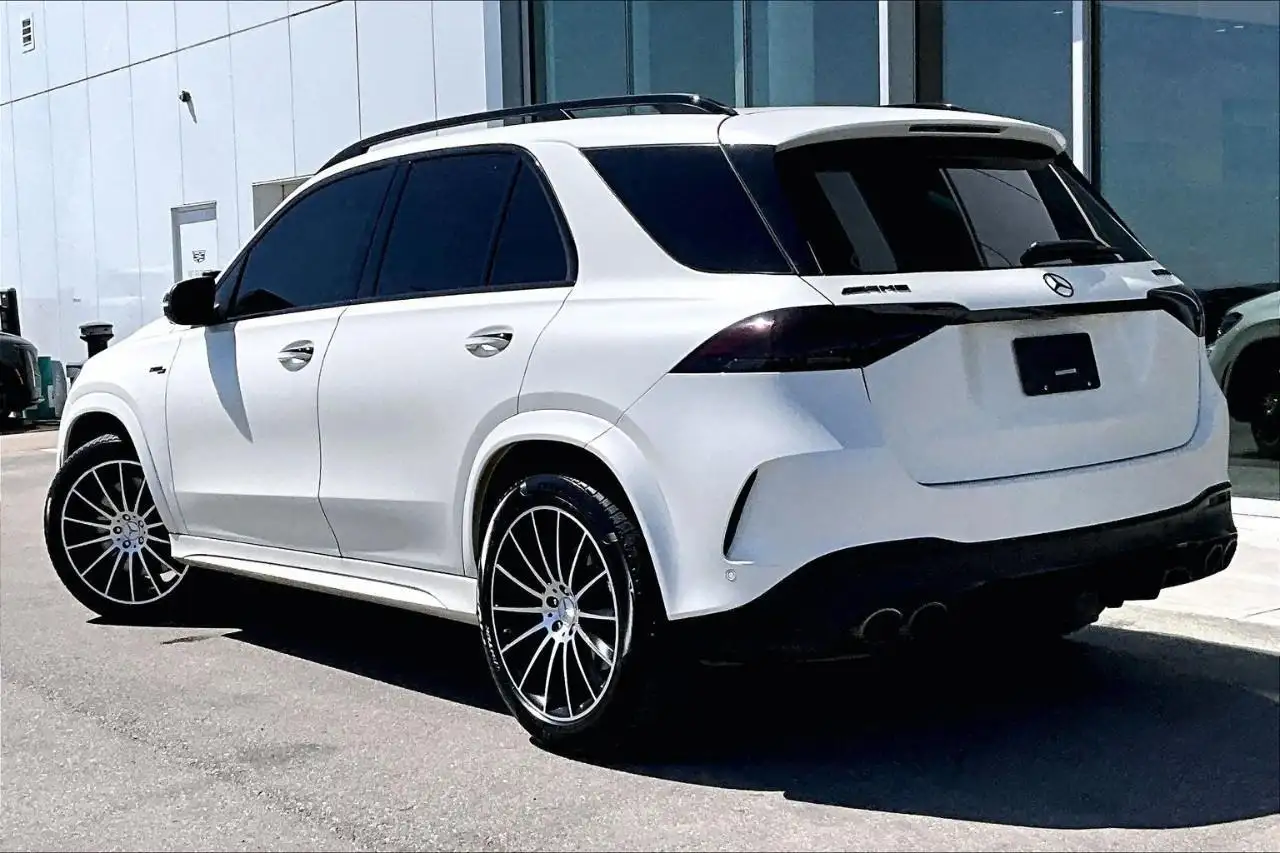 Mercedes-Benz GLE снимка Mercedes-Benz GLE